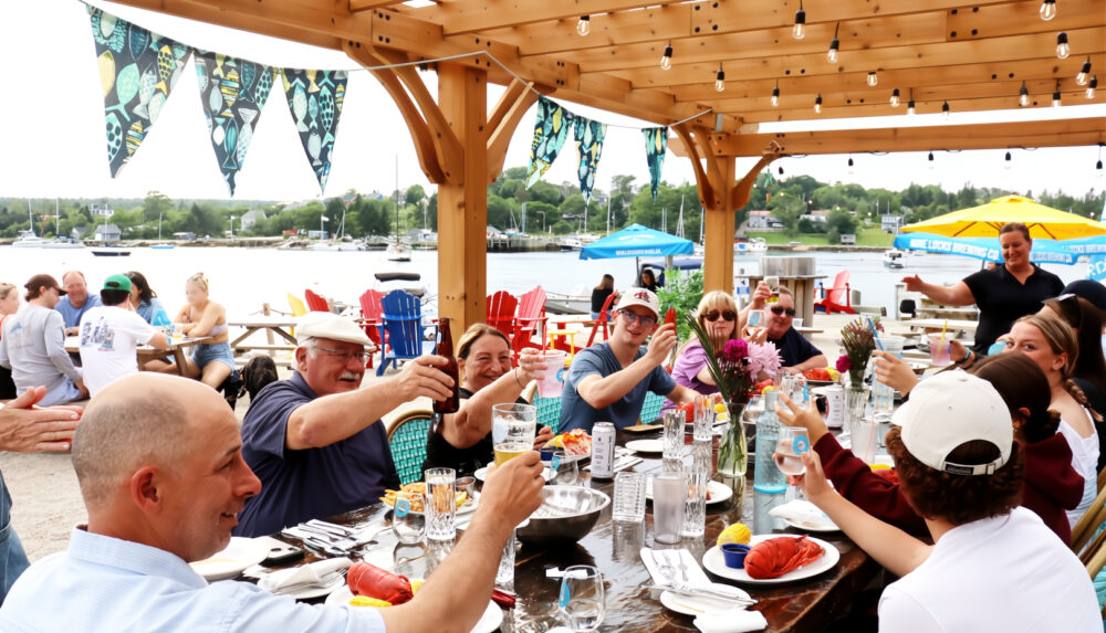 Tuna Blue Inn, Restaurant and Marina image